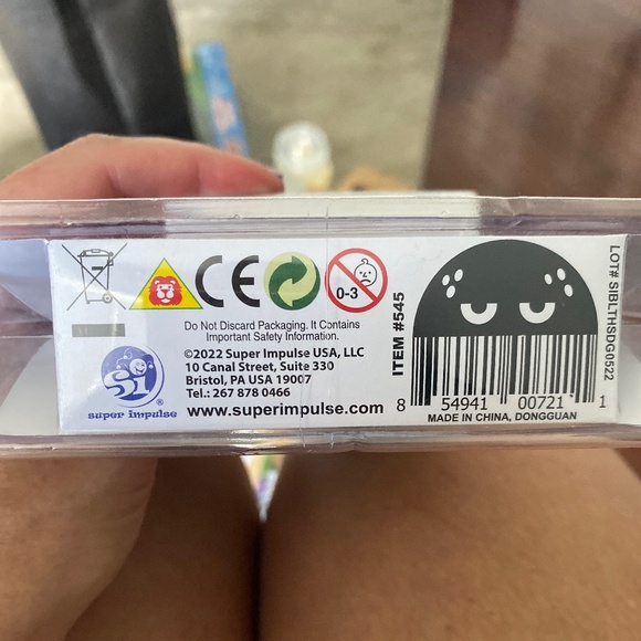 World’s Smallest Lite-Brite - Picture 3 of 3